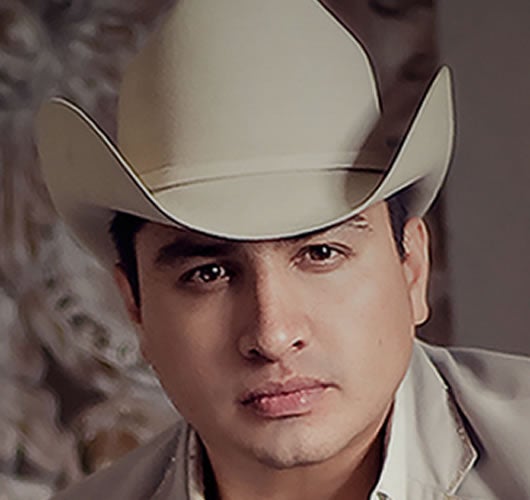 julion alvarez world tour